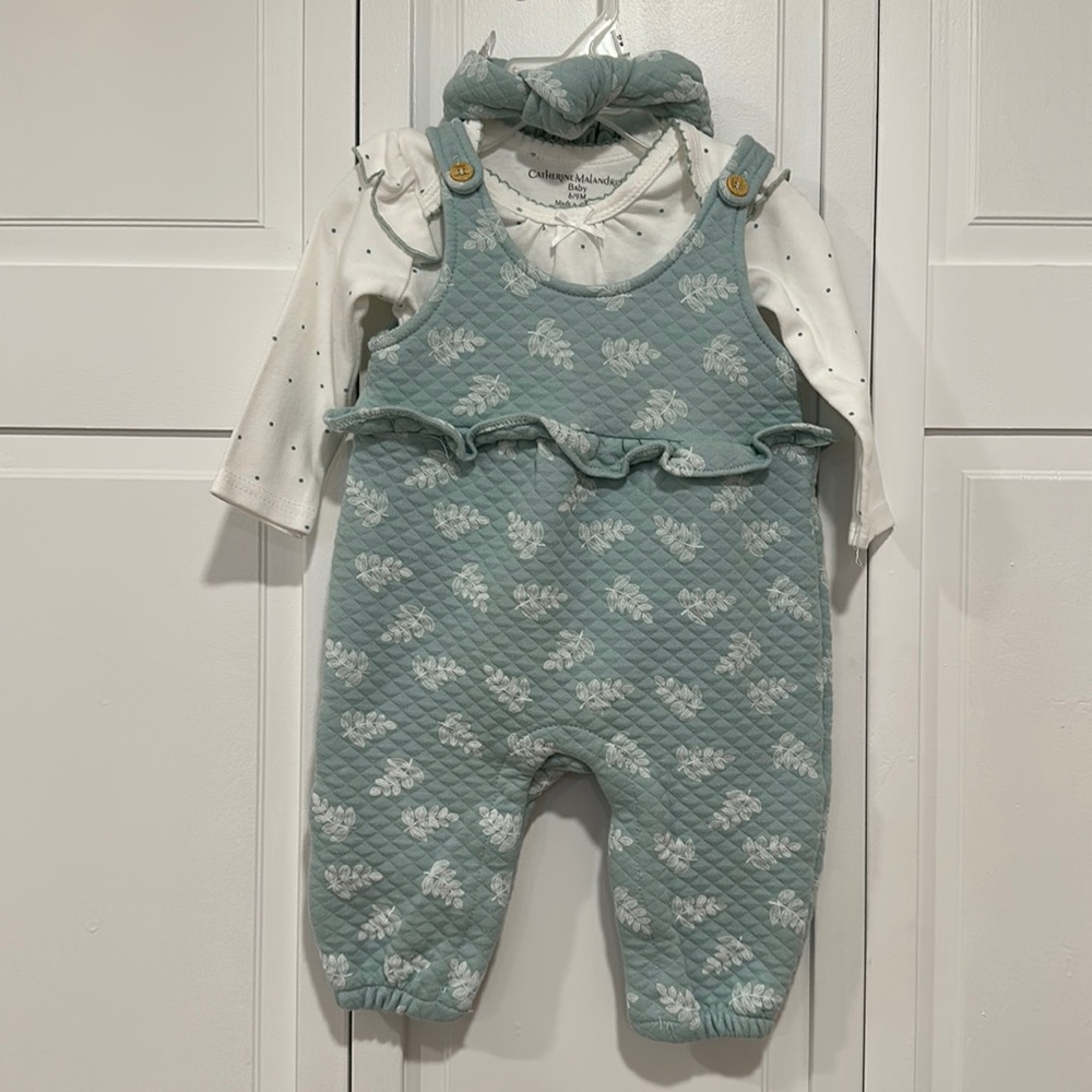 Catherine Malandrino 6/9 month white and blue romper set with bow